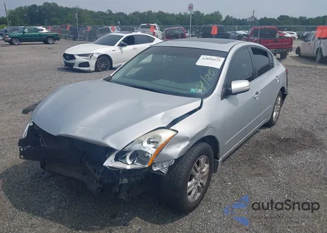 2010 Nissan Altima 2.5 S z USA, uszkodzony, nr VIN 1N4AL2AP4AN536561